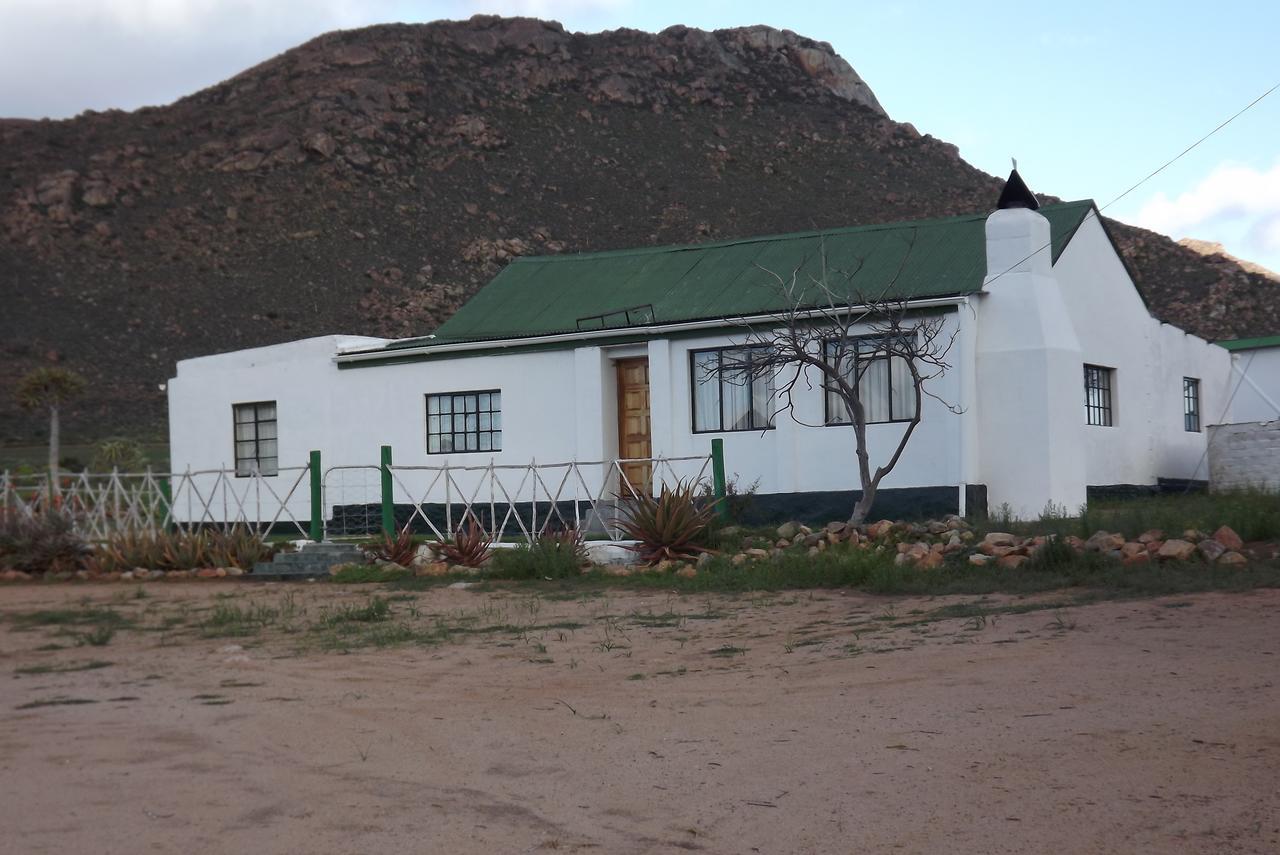 Verbe Farm Accommodation Kamieskroon Exterior foto